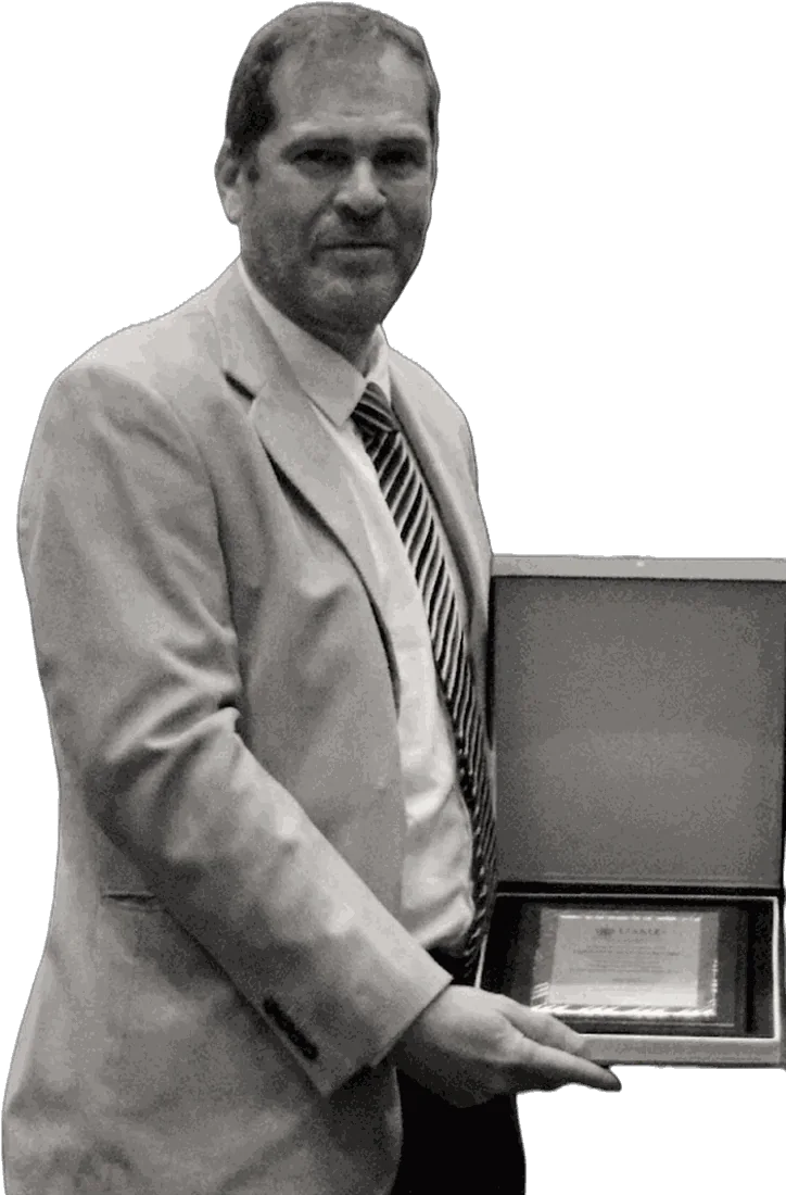Retrato de Gustavo Adamovsky en Perú